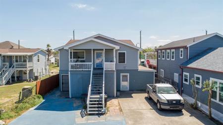 4913 Avenue O 1/2