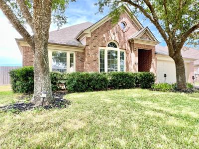 706 Laughing Gull Lane