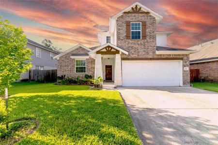 2506 Bay Hill Drive