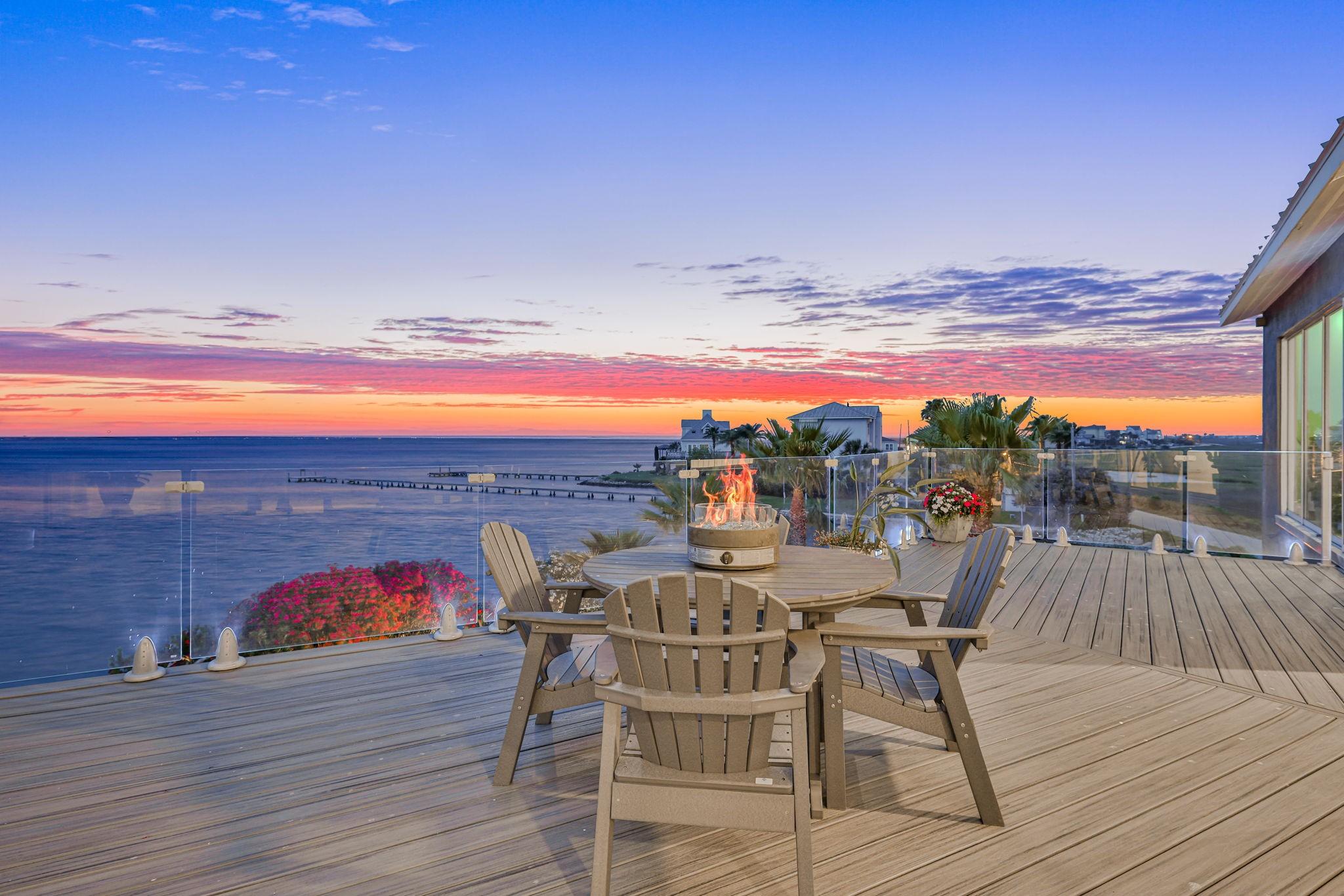 Image 3: Imagine your evenings sitting out on this veranda