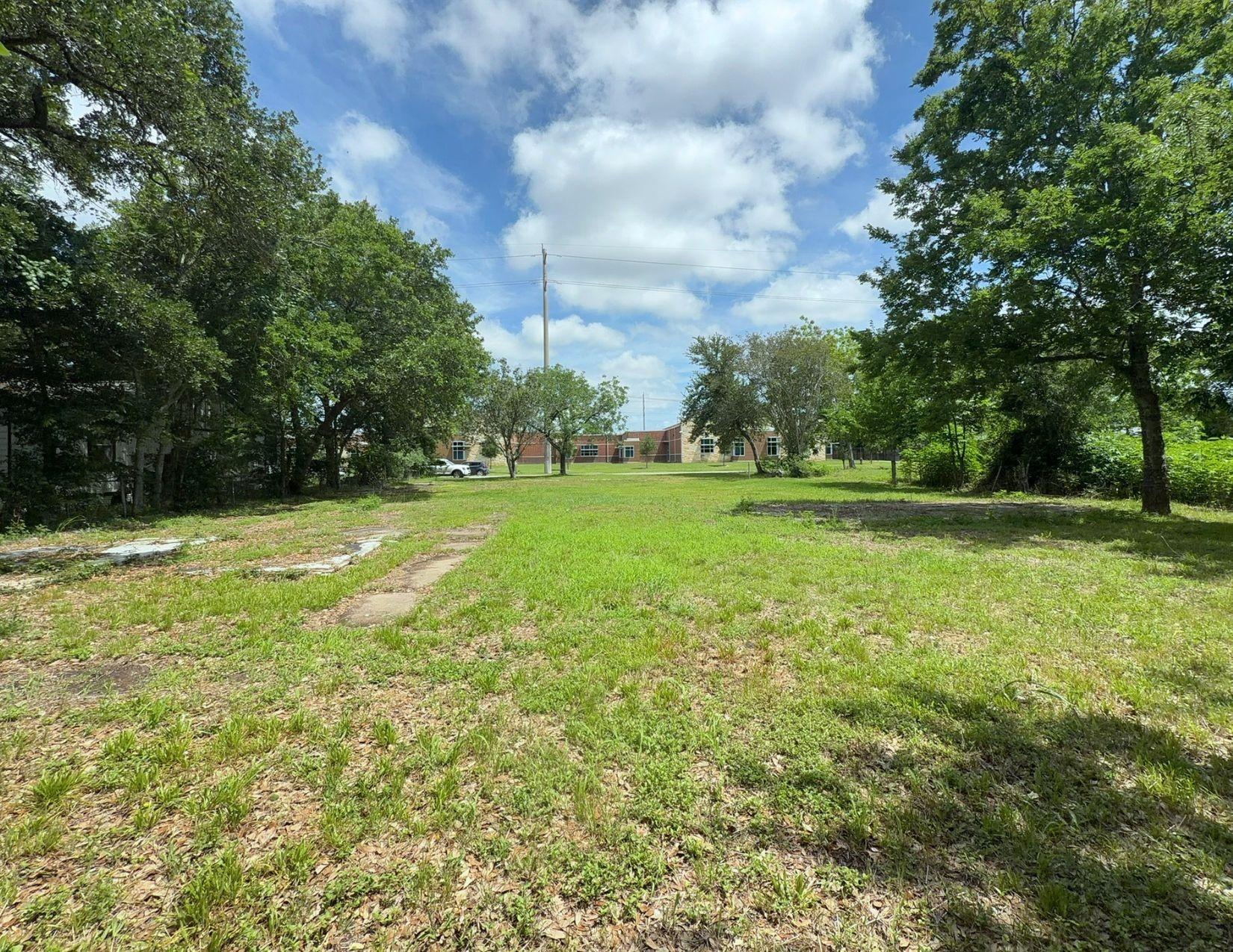 Image 4: Additional view from the back of the property.