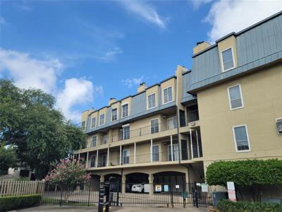 921 Marine Drive