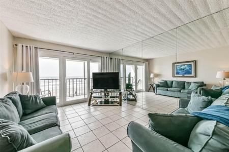 7310 Seawall Boulevard
