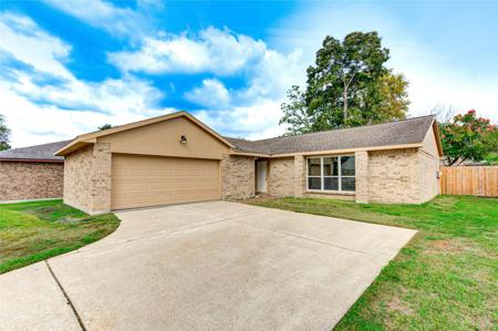 328 Meadow Wood Court