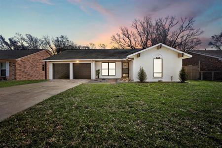 1401 Greenwood Drive