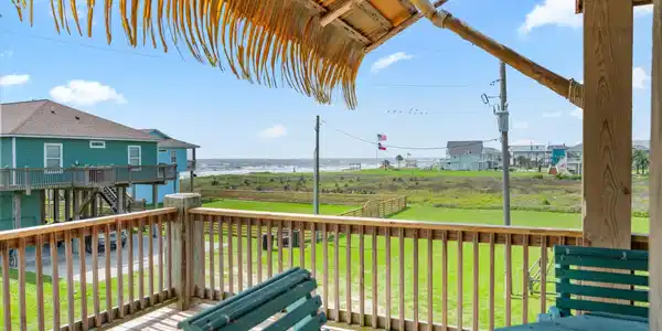 2757 Gulfview Lane