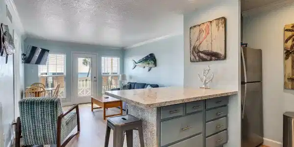6300 Seawall Boulevard