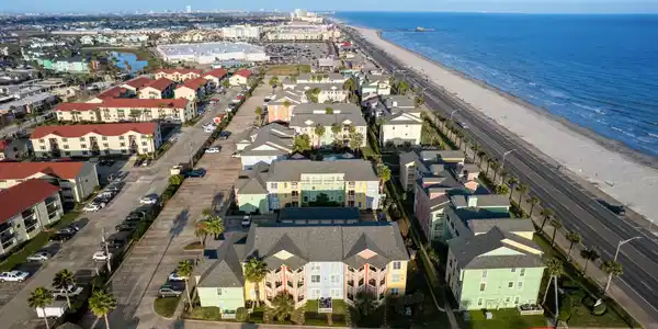 7000 Seawall Boulevard