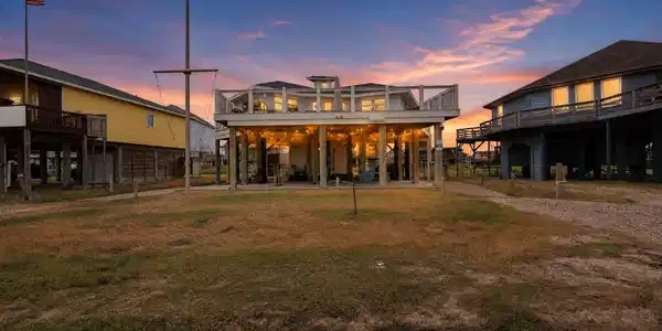 914 Beach Drive