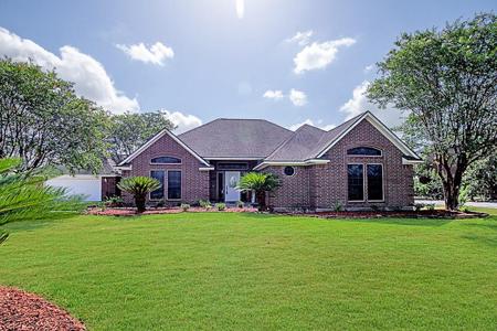 1915 Magnolia Bend
