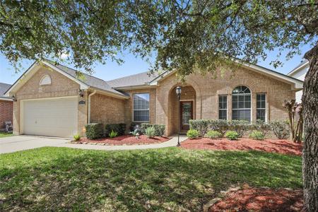 619 Castle Cove Lane