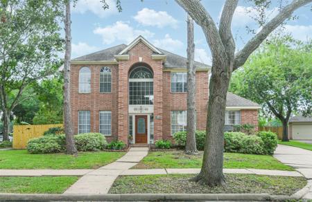 210 Sunset Ridge Court