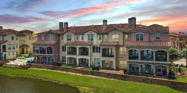 17 Armand Shore Drive