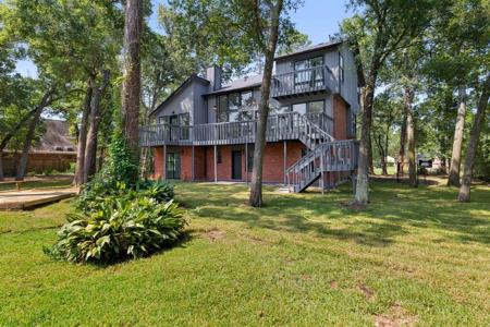 3207 Silver Springs Drive