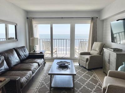 7310 Seawall Boulevard