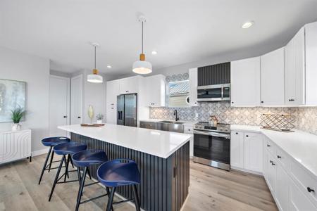3727 Mendocino Drive