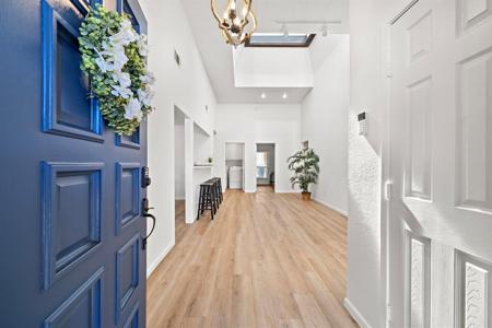 25 Quintana Drive