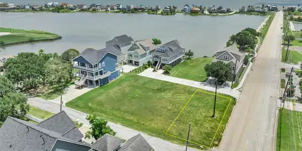 0 Hall Street, Lot 5