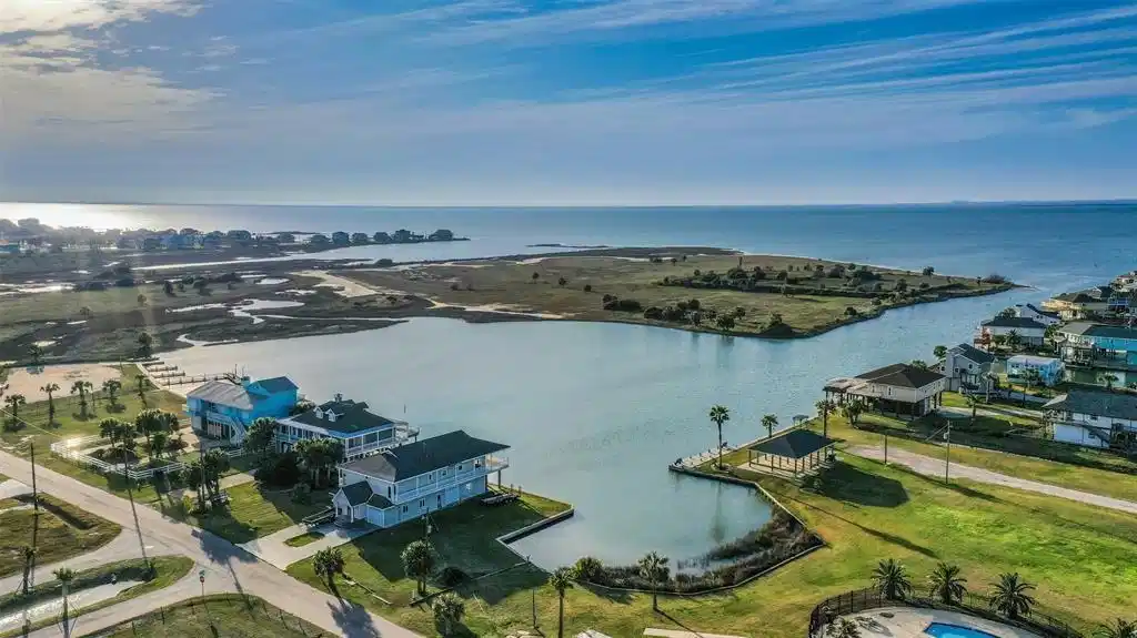 Image 1: This photo showcases a serene coastal neighborhood