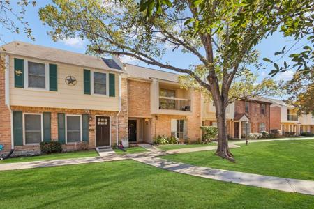 4725 Indian Trail
