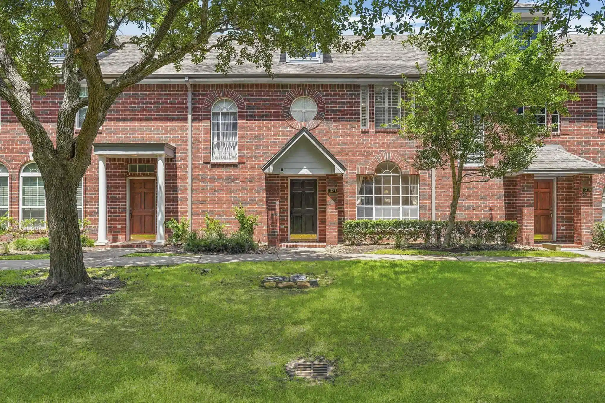 Image 1: Welcome Home: 1321 El Camino Village Drive