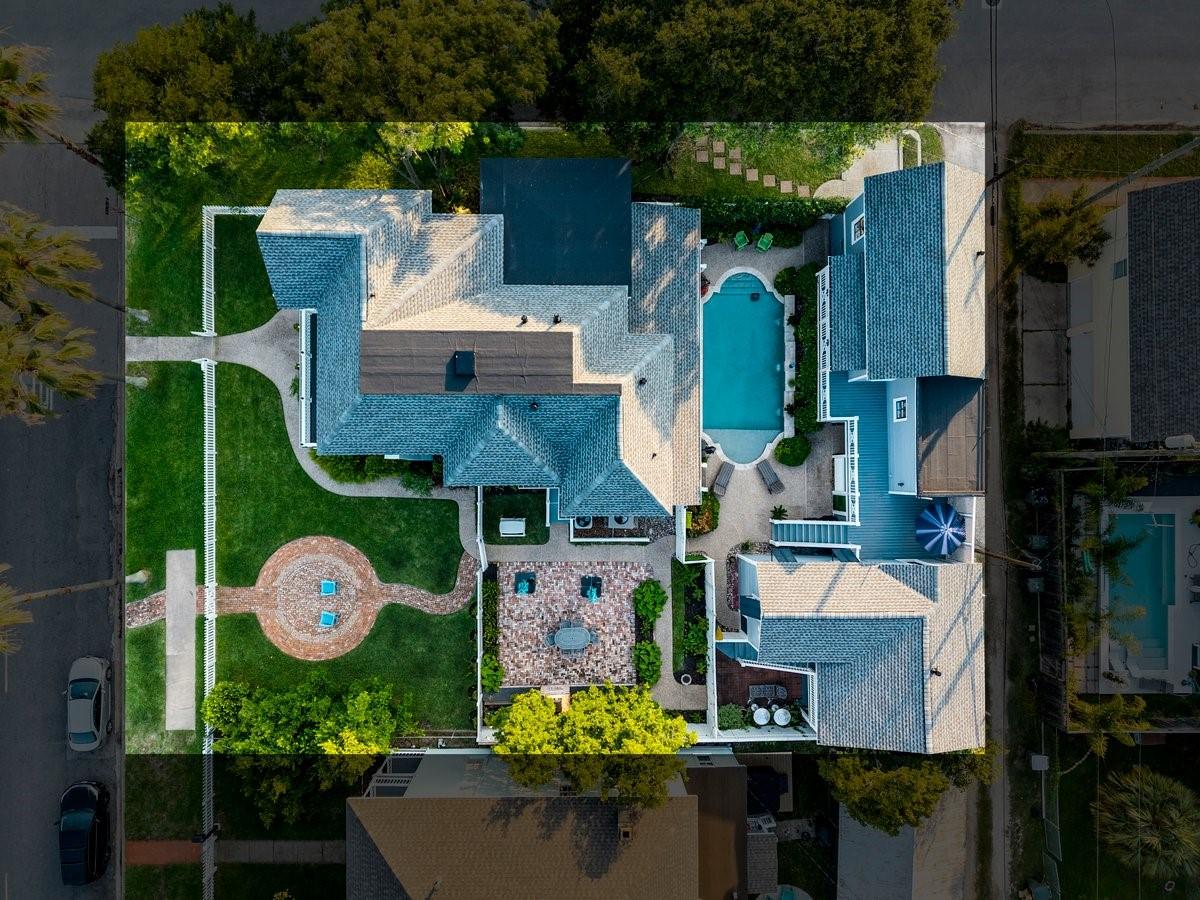 Image 3: Entire Corner Property &bull; Main House + Two Carriage