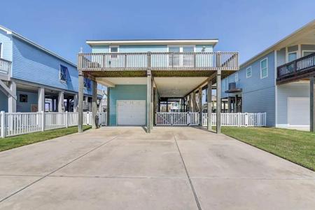 22122 Cantina Drive