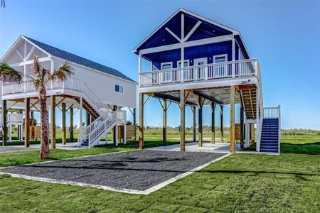 1087 Shady Lane
