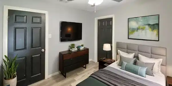 Image 4: Virtual Staged