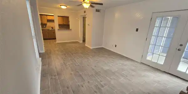 18515 Egret Bay Boulevard