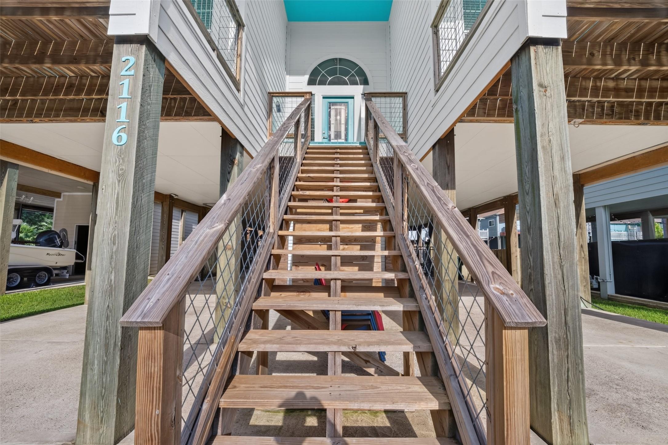 Image 2: New stairwell and decking to your new home.