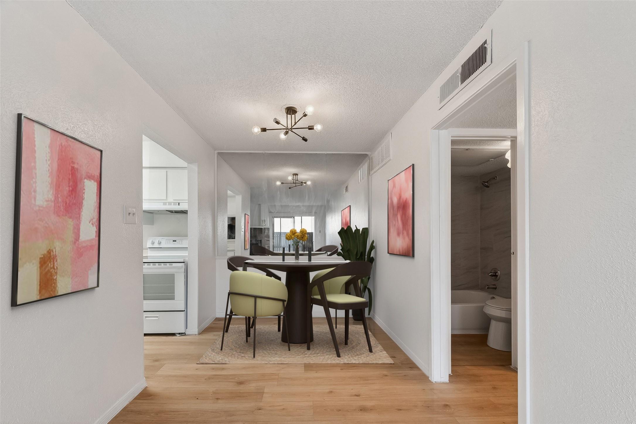 Image 3: Dining area (Virtually Staged)