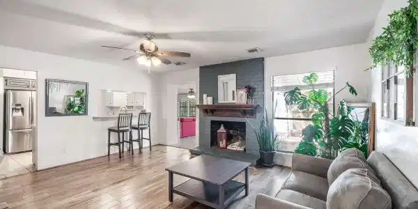 327 Whitecap Drive