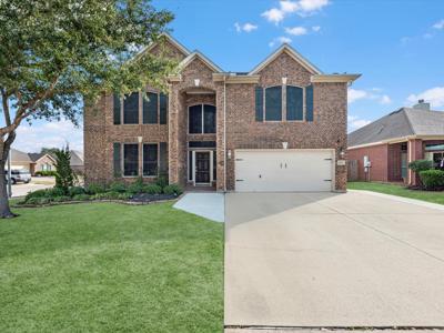817 Dawn Ridge Way