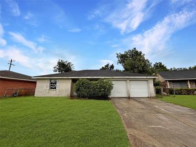 211 Estelle Circle