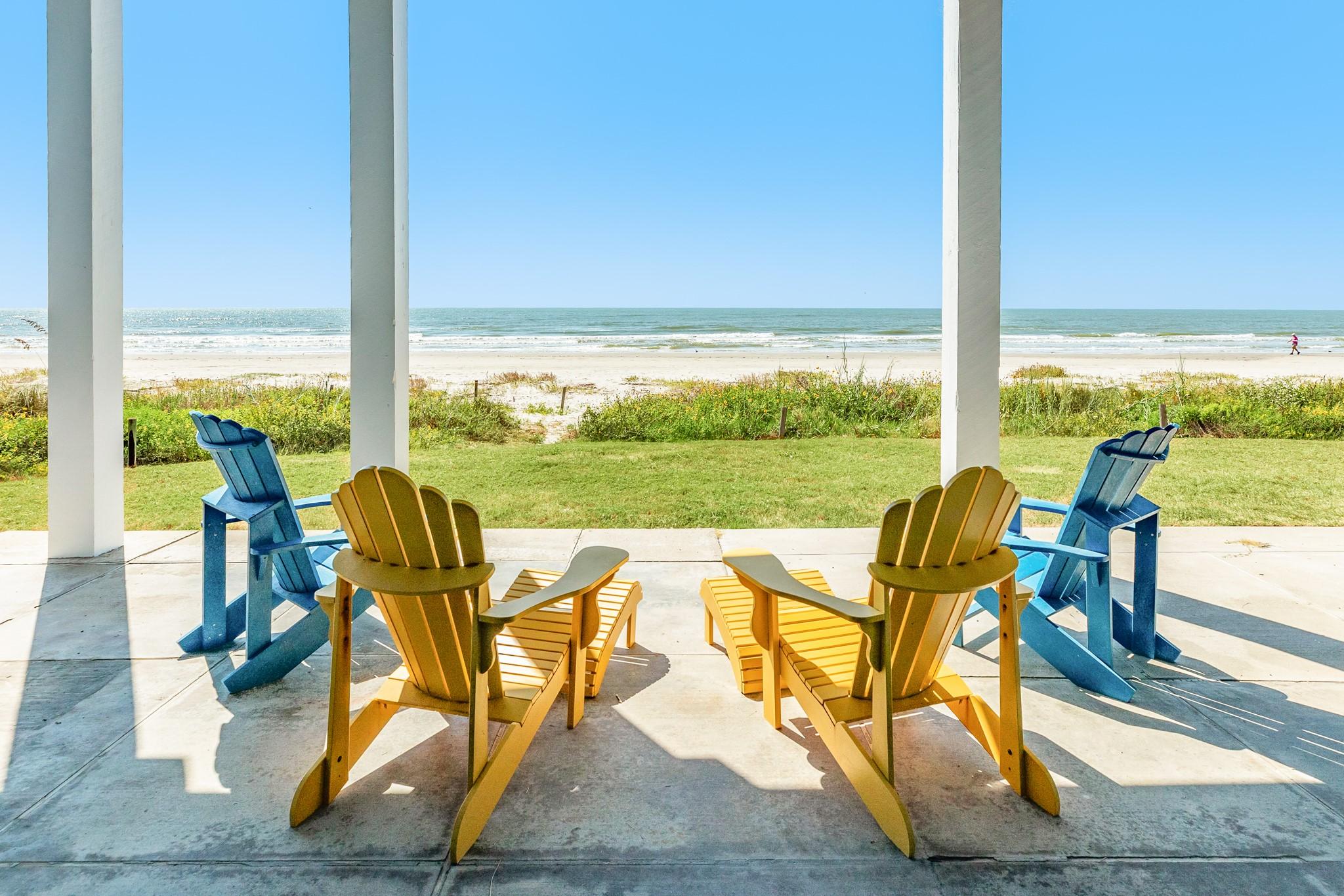 Image 3: Come sit front row and take in the beach life on t