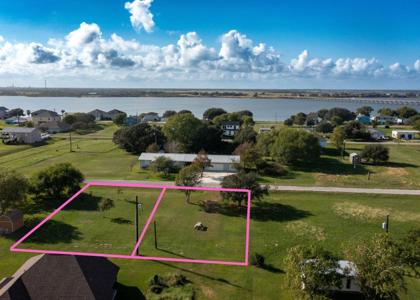 327 Calumet Drive