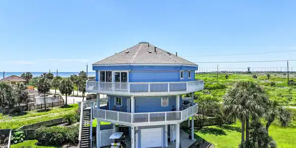 14450 Spyglass Circle