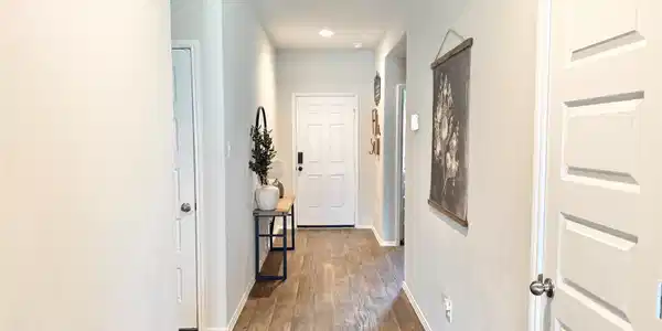 Image 2: entry way