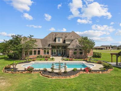9051 North Point Drive