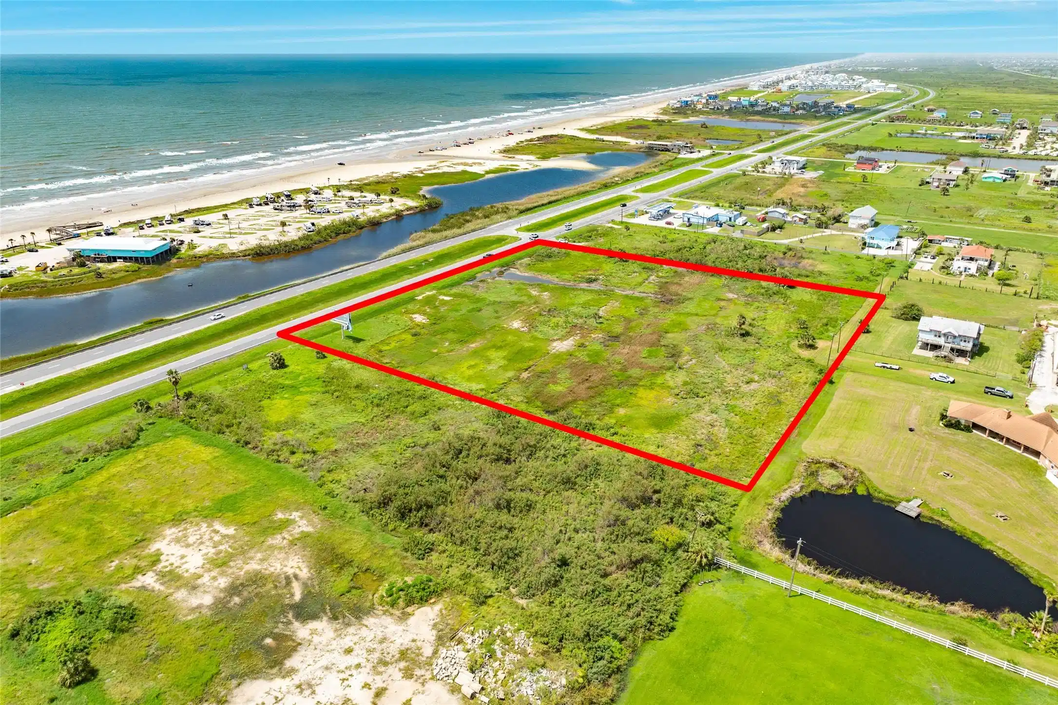 Image 1: Welcome to 11100 San Luis Pass Rd!