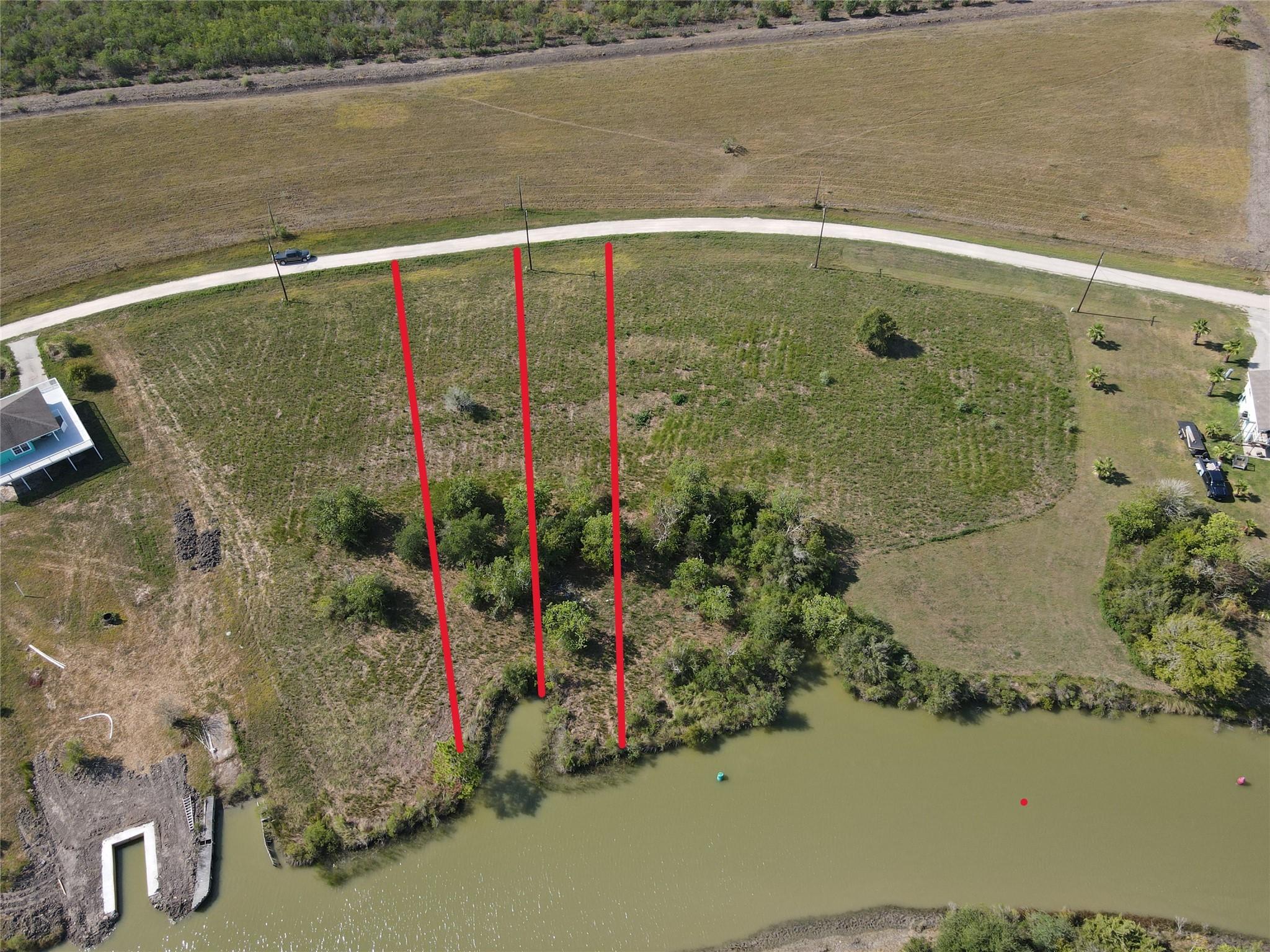 Image 2: Lots 60 & 61 total .62 of an acre - lines approxim