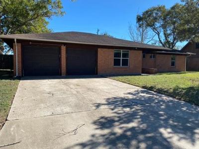 2202 Larry Drive