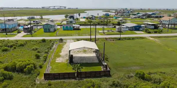 Image 2: Great location