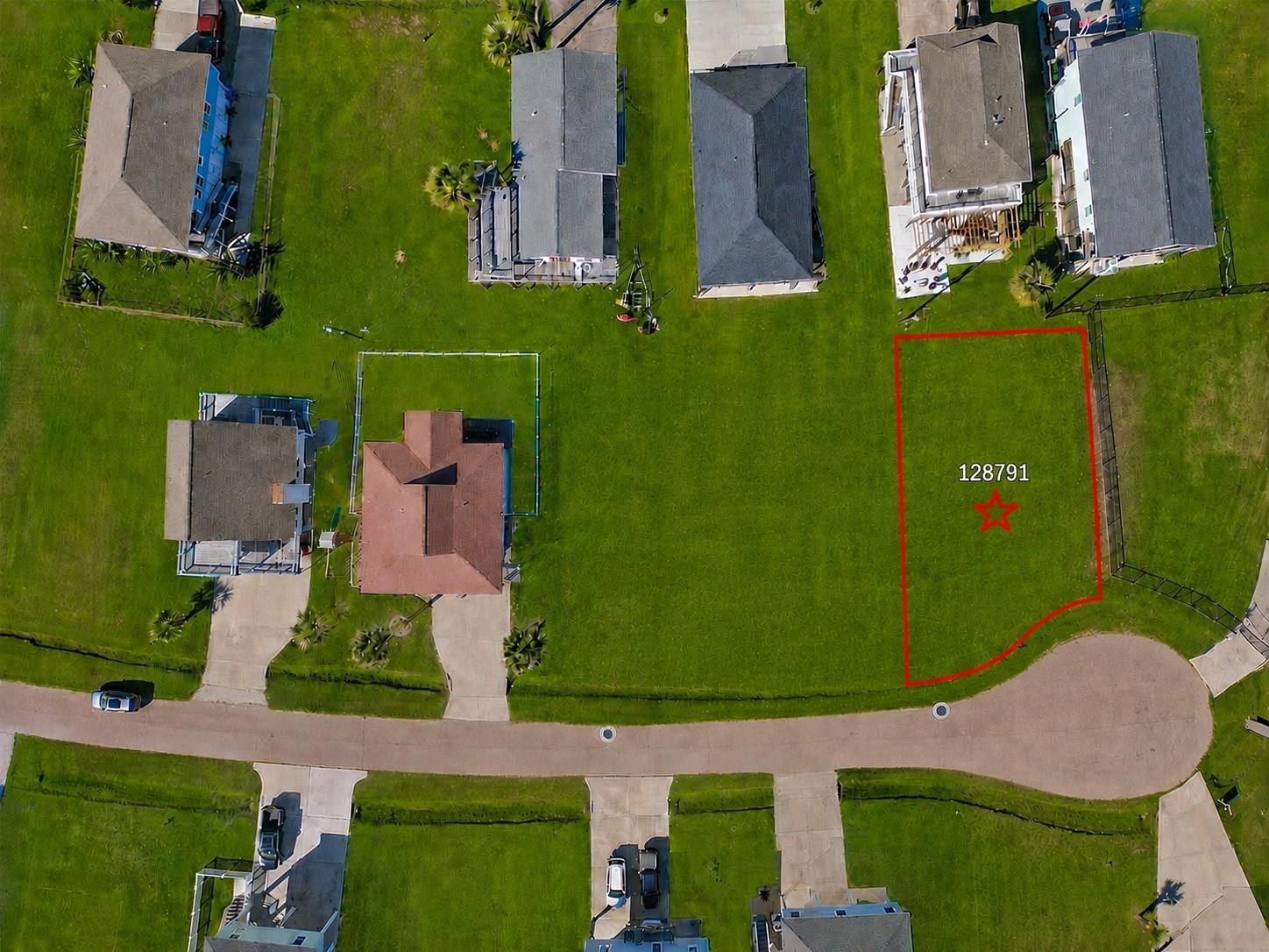Image 3: Cul-de-sac lot in Terramar Beach, located on the w