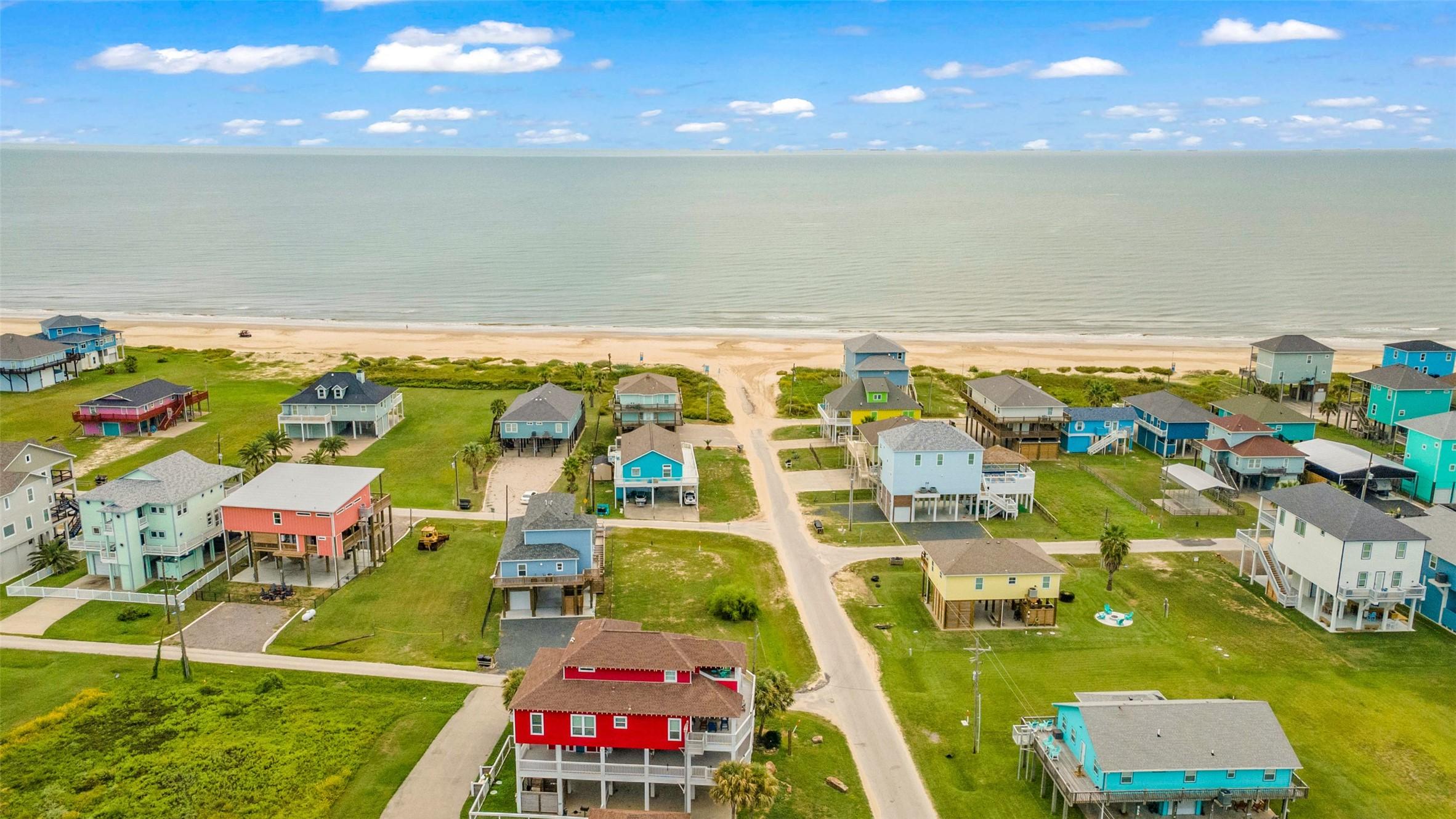 Image 2: Build your dream home today! Direct beach access w