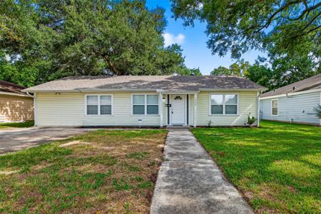 1004 S Shepherd Drive