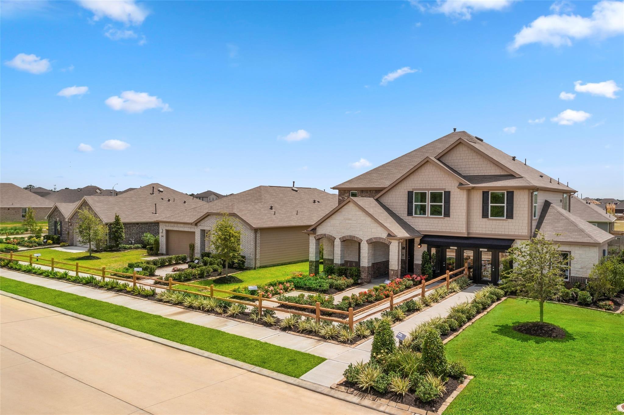 Image 4: Visit the KB Home Model Homes of Sunset Grove!