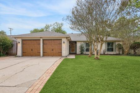 301 Bayridge Drive