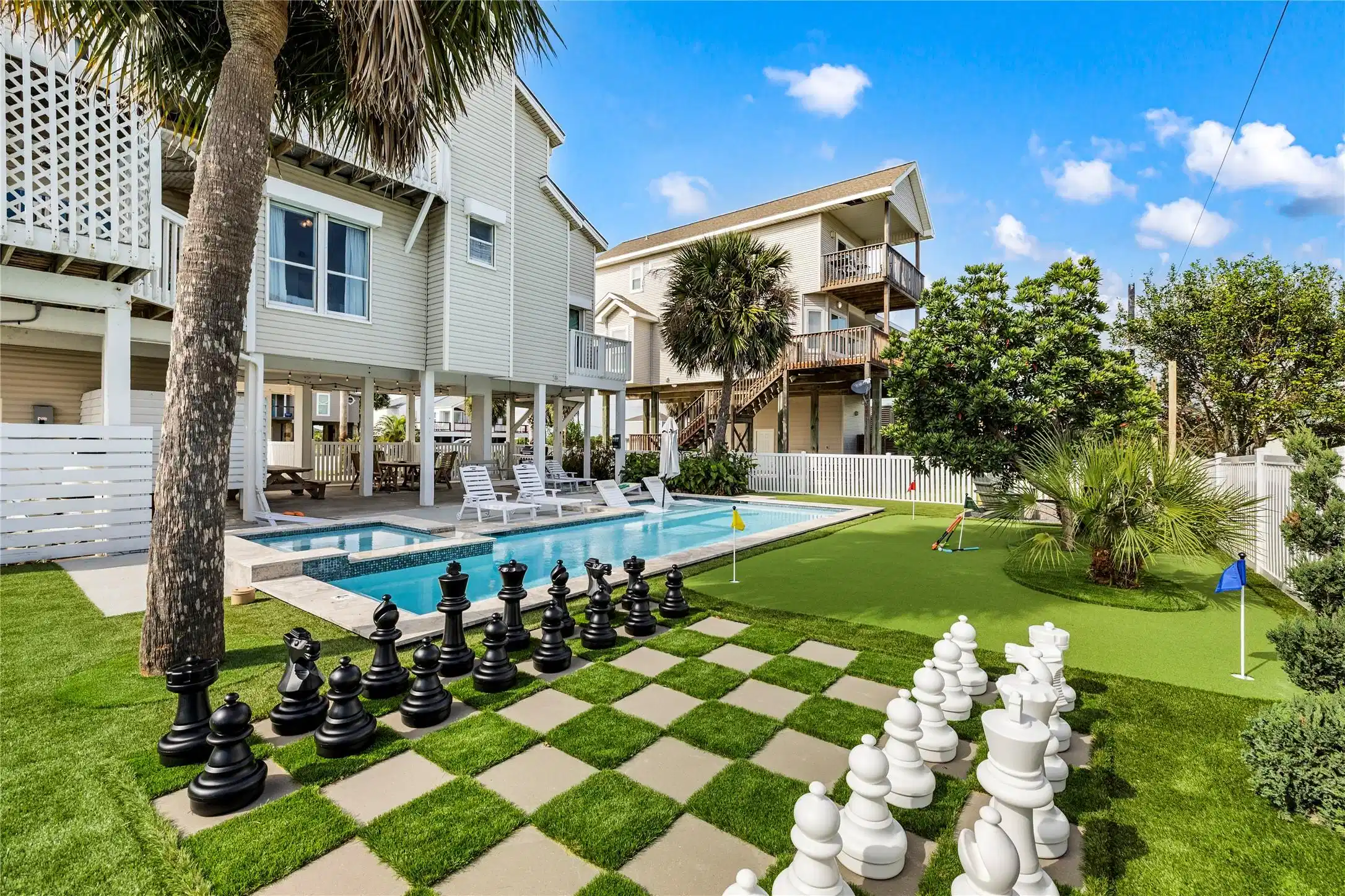 Image 1: Luxury Galveston vacation rental at Mutiny Lane fe